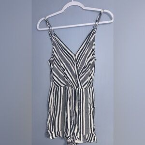 American Eagle Romper